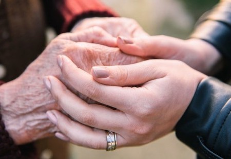 Oração pelos avós e por todas as pessoas idosas
